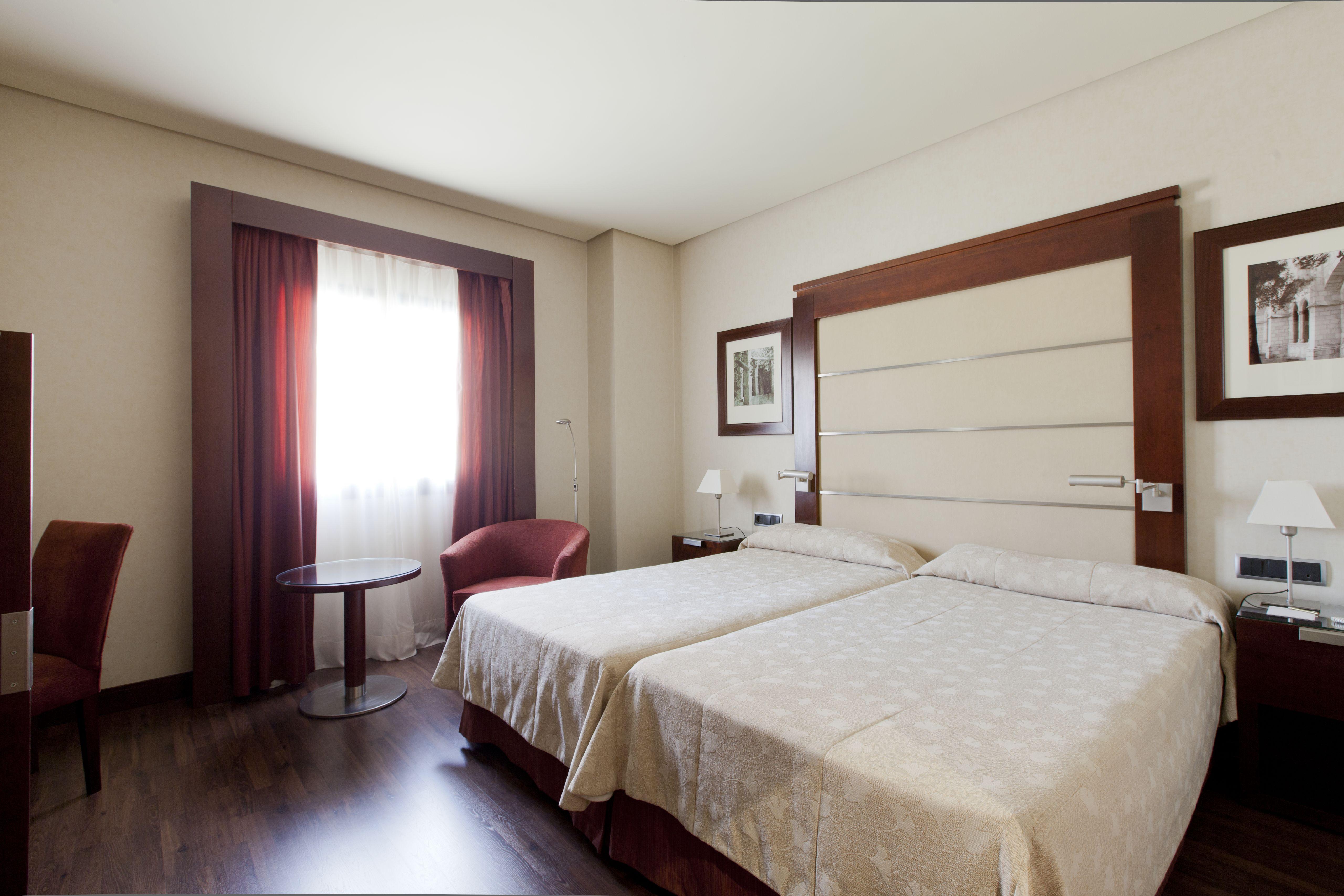 Hotel Badajoz Center Exterior photo