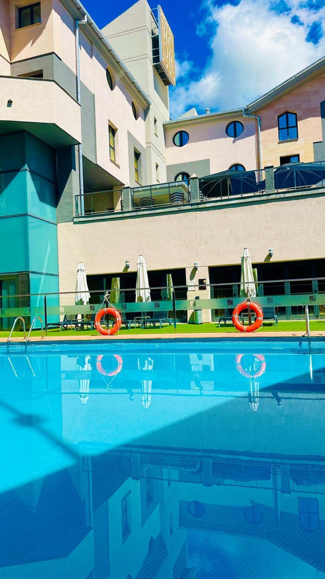 Hotel Badajoz Center Exterior photo